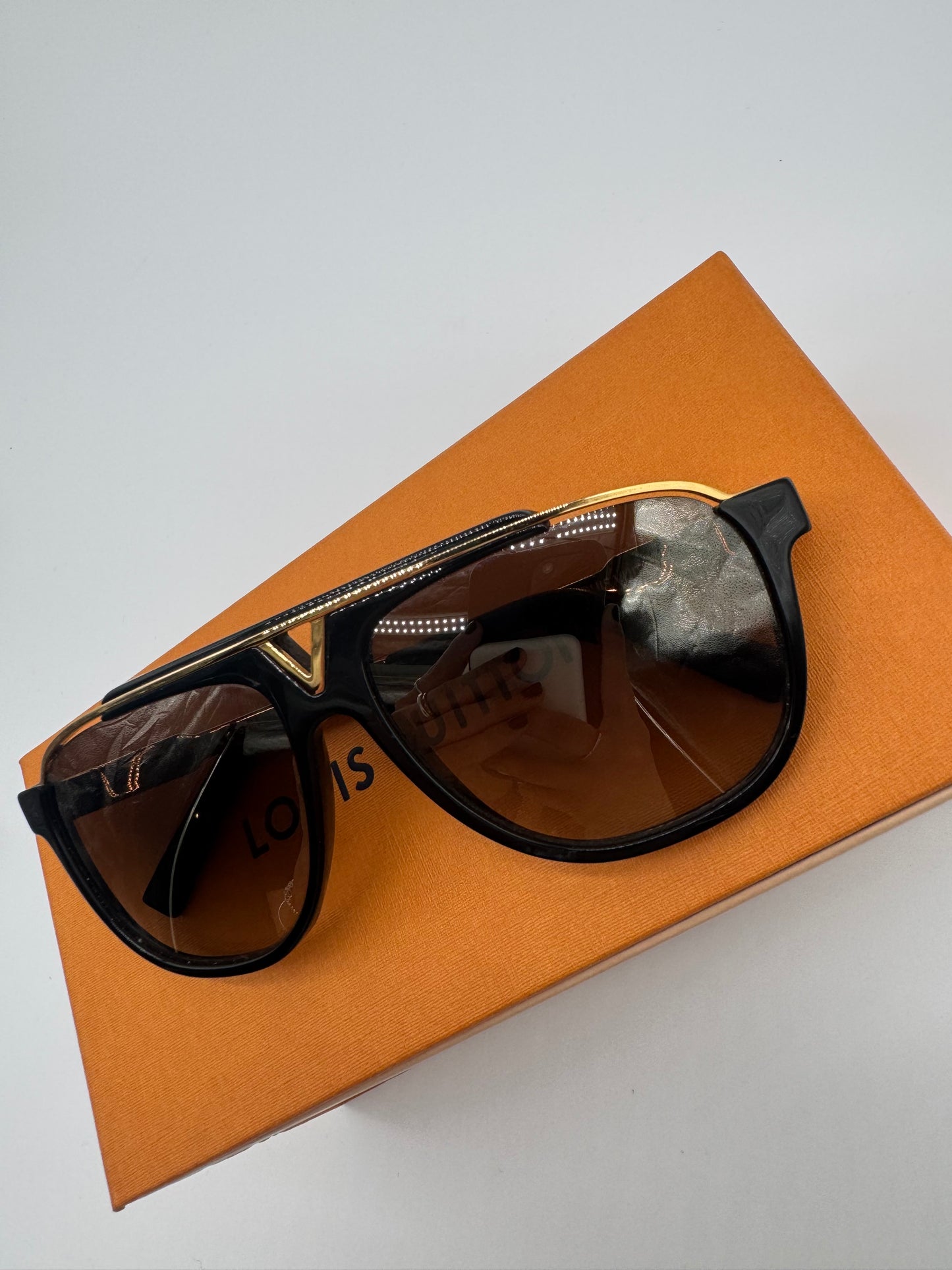 LOUIS VUITTON MASCOT SUNGLASSES