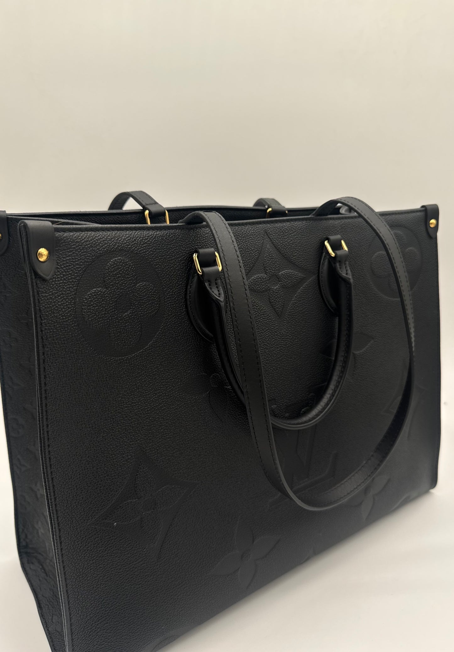 Louis Vuitton Leather On the Go