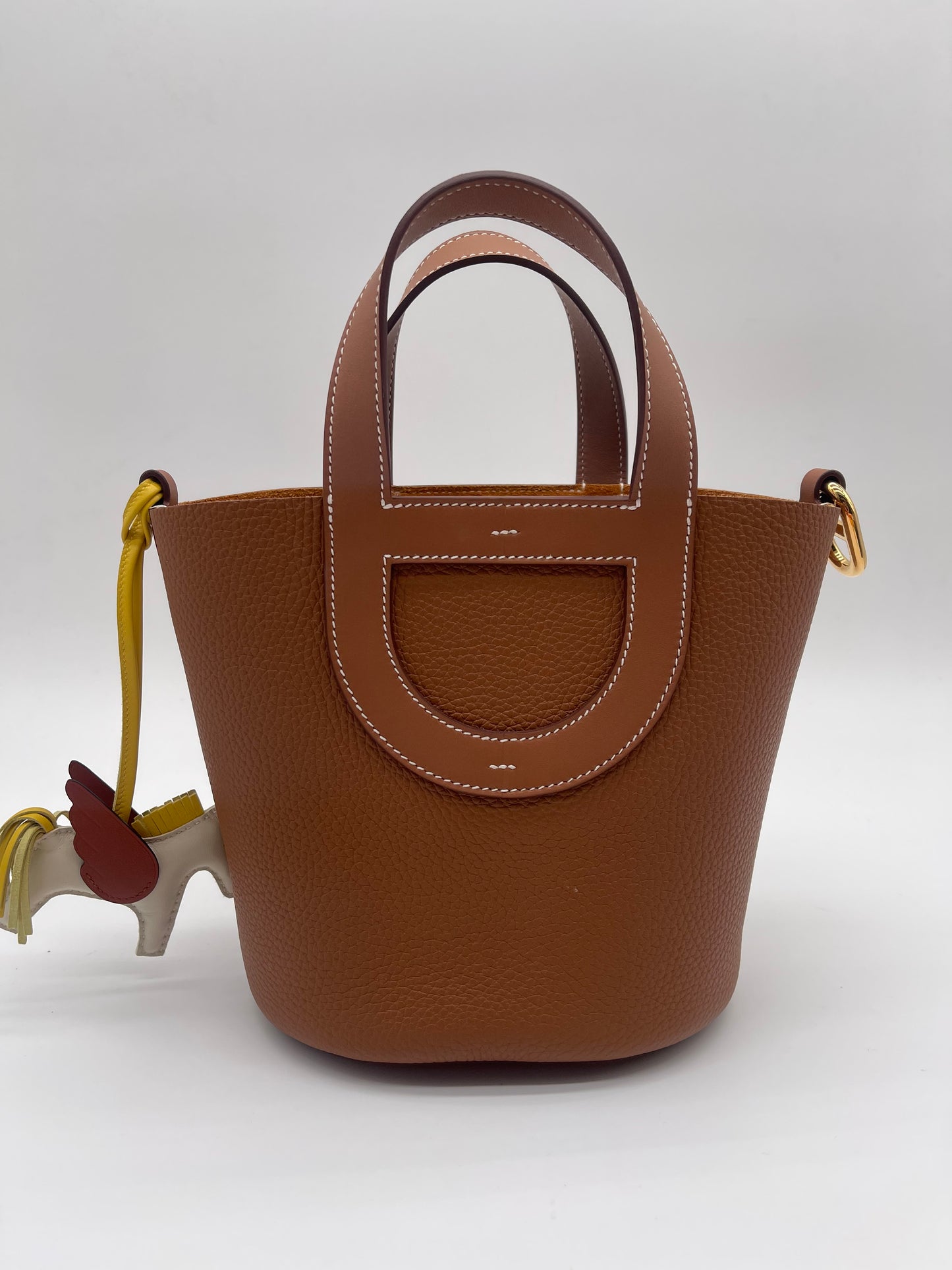 GORGEOUS HERMES CLEMENCE BAG WITH GIFT