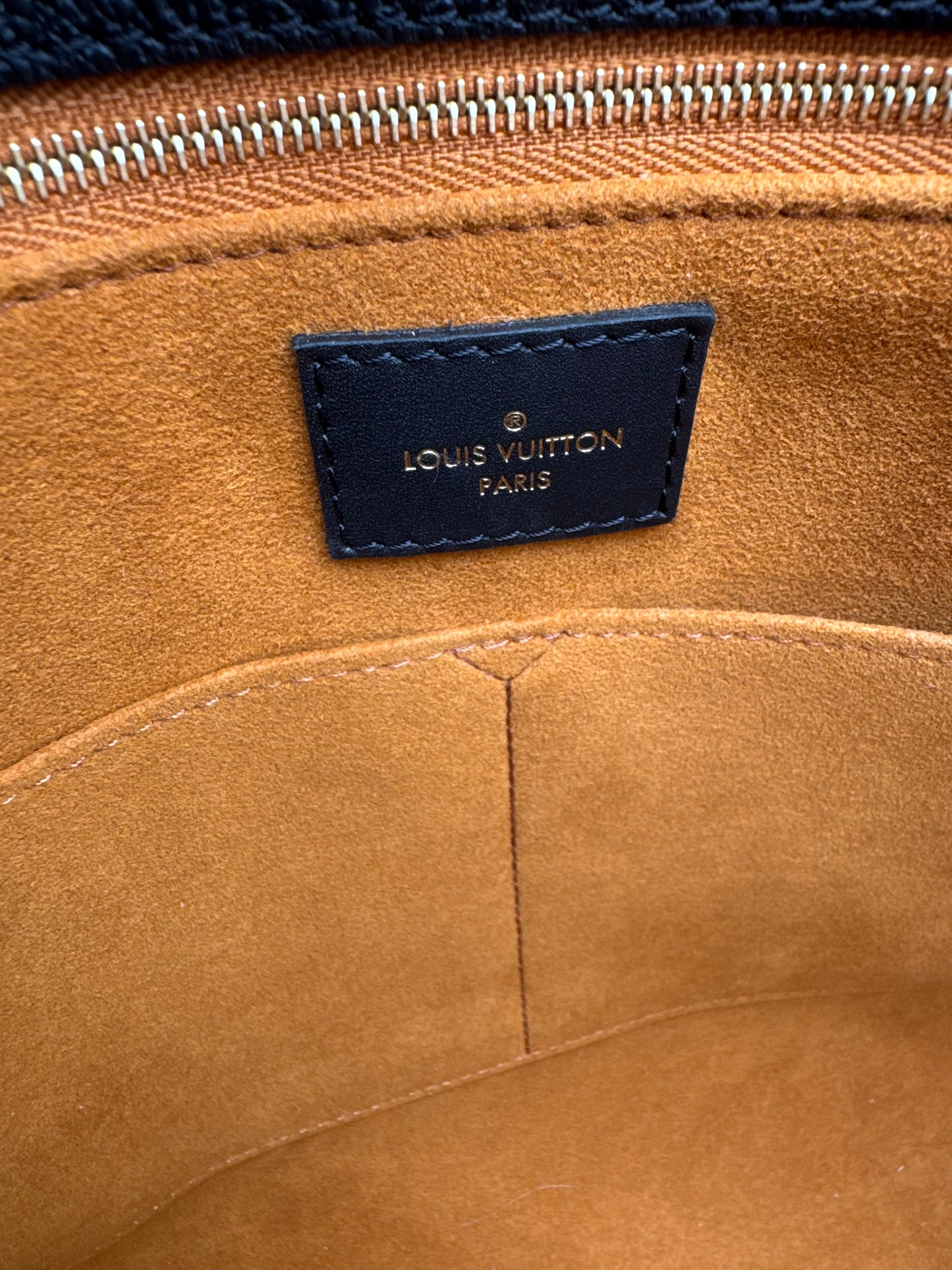 Louis Vuitton Leather On the Go