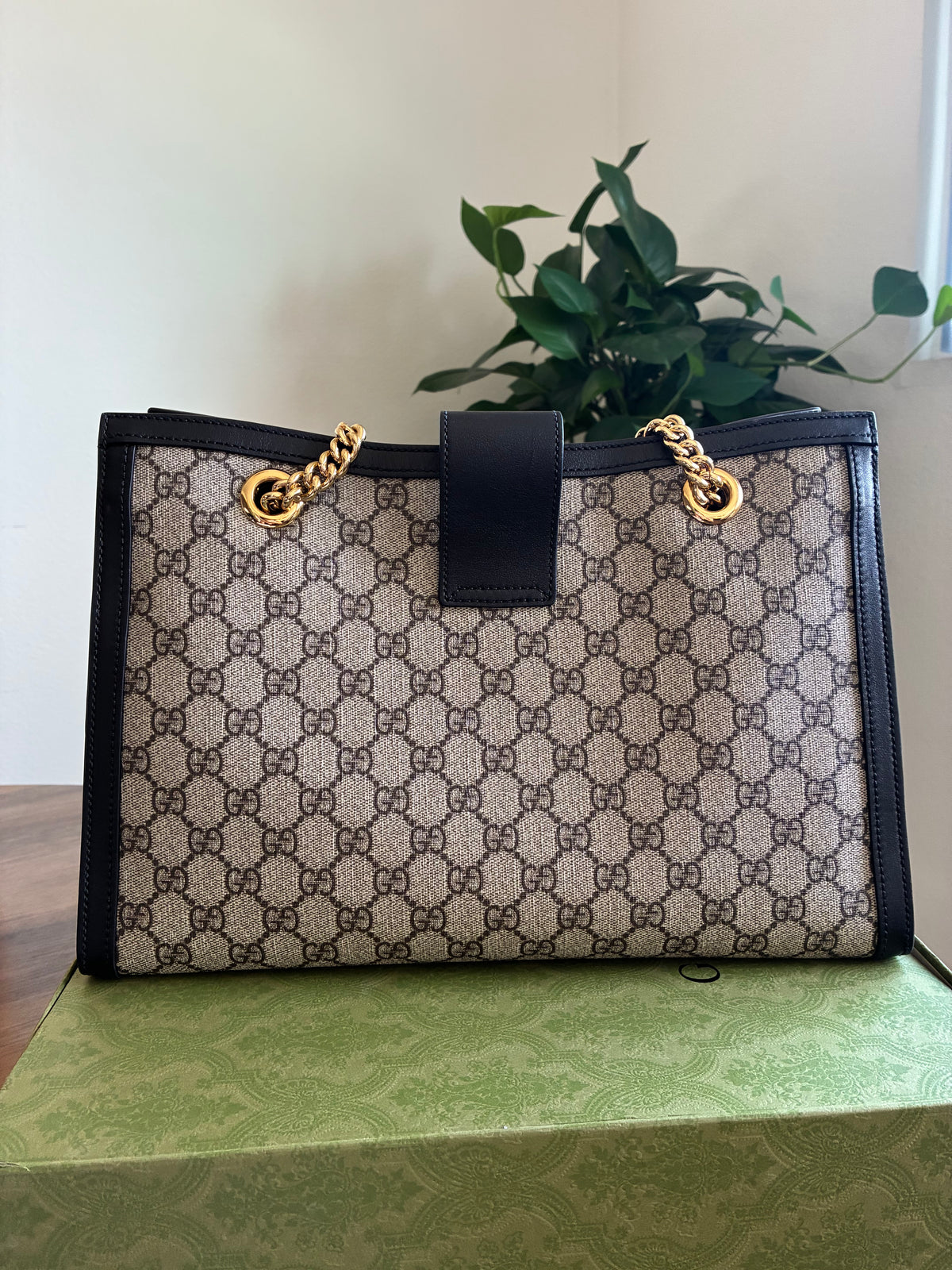 BLACK GUCCI PADLOCK TOTE