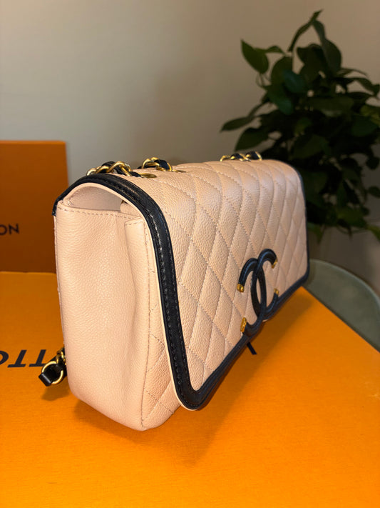 CHANEL QUILTED CC FILIGREE FLAP BAG