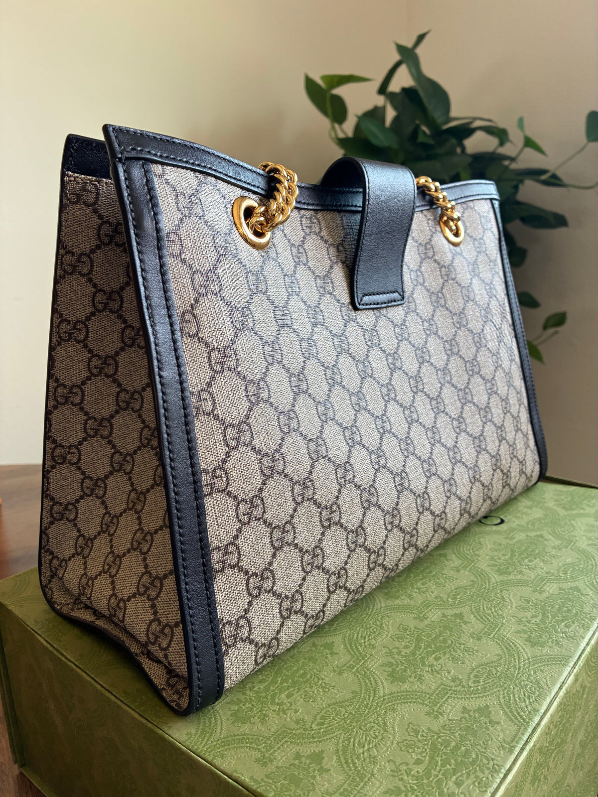 BLACK GUCCI PADLOCK TOTE