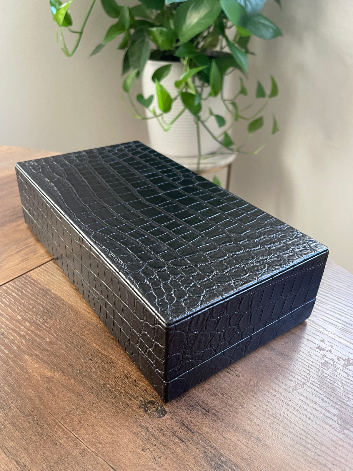 YVES SAINT LAURENT TISSUE BOX